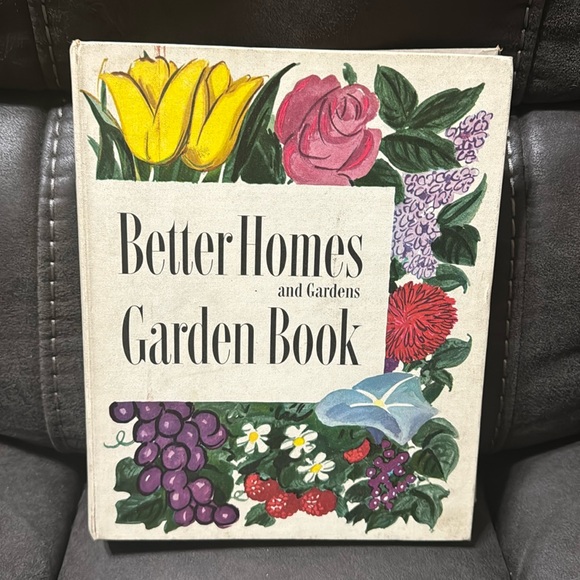 Better Homes And Gardens Other - Vintage Better Homes and Gardens Garden Book 1954